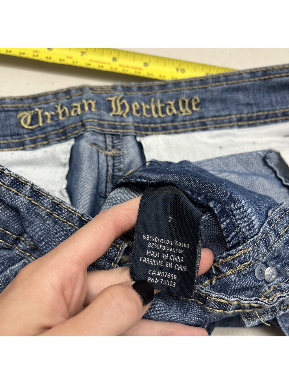 Y2K Urban Heritage Sz 7 Blue Denim Low Rise Cuffed Mini Shorts Grunge Punk 2000s - Picture 6 of 6